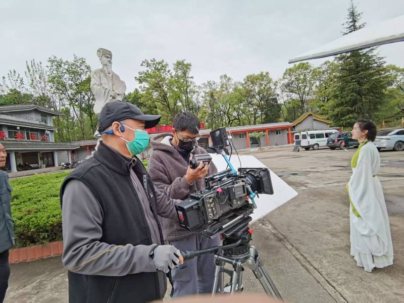 石峰区广告片拍摄公司：从策划到投放，一站式服务，让品牌传播更高效！